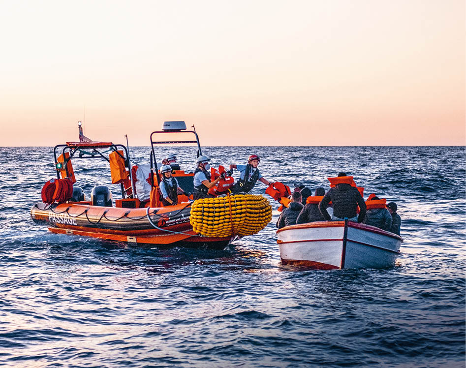 On the afternoon of November 15, MSF teams rescued 25 people from a wooden boat in the Maltese SAR zone - men, women and children, many of them feeling sick, hungry and thirsty after two days adrift at sea.