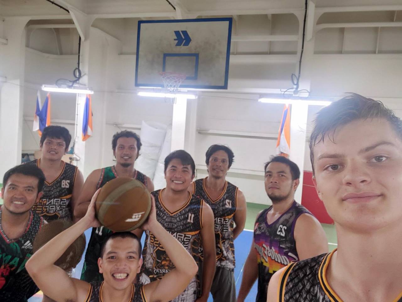 BasketballTeam