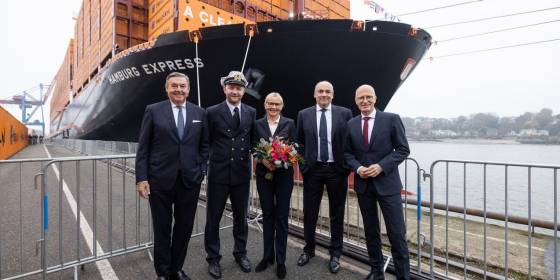 241104_Raetzke_HLAG_HAMBURG_EXPRESS.jpg