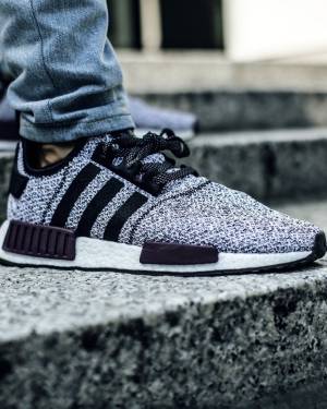 adidas-1853899_1920_Lizenzfrei_Pixabay.jpg