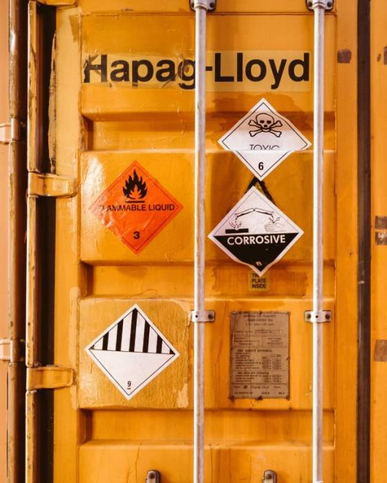 Handling Dangerous Goods - Hapag-Lloyd