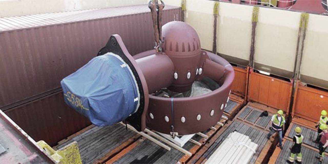 HLAG Special Cargo Facts Breakbulk