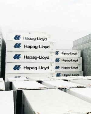 HLAG_PPT_Reefer-Container_04_72dpi_sRGB.jpg
