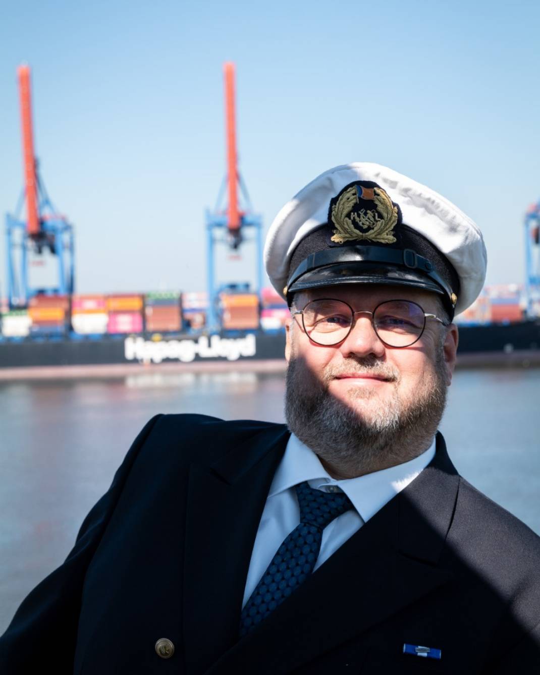 Kapitaen_Behmerburg_Hapag_Lloyd-1280696.jpg