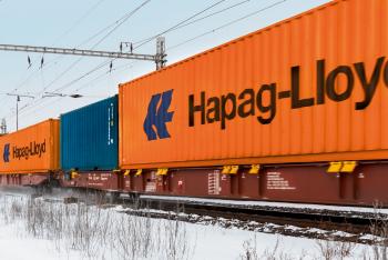 HLAG Kalender Containerzug x